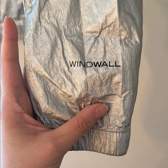 The North Face Shimmering Silver Windbreaker - Picture 11 of 11